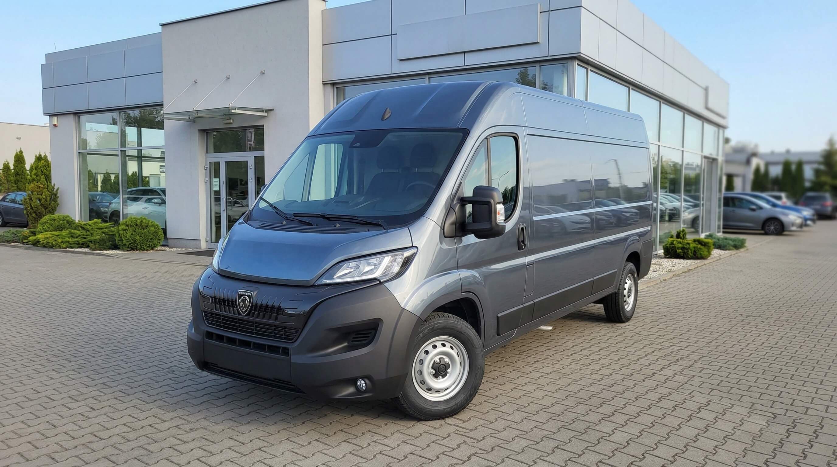 Peugeot Boxer 2.2 180KM L3H2 AT8 Furgon